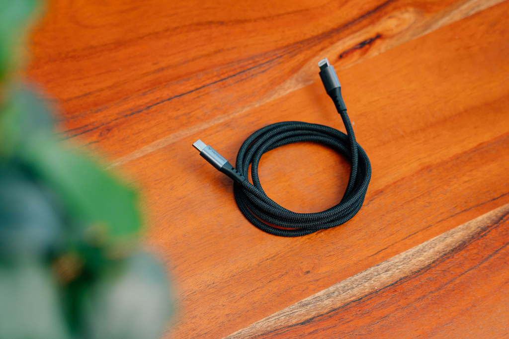 Verbatim Sync & Charge kabel USB-C na Lightning, M/M, 60W PD3.0, crni,1.2m - Slika 4