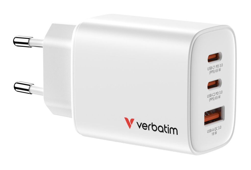 Verbatim GaN Essentials zidni punjač 65W, 2× USB-C i 1× USB-A, bijeli