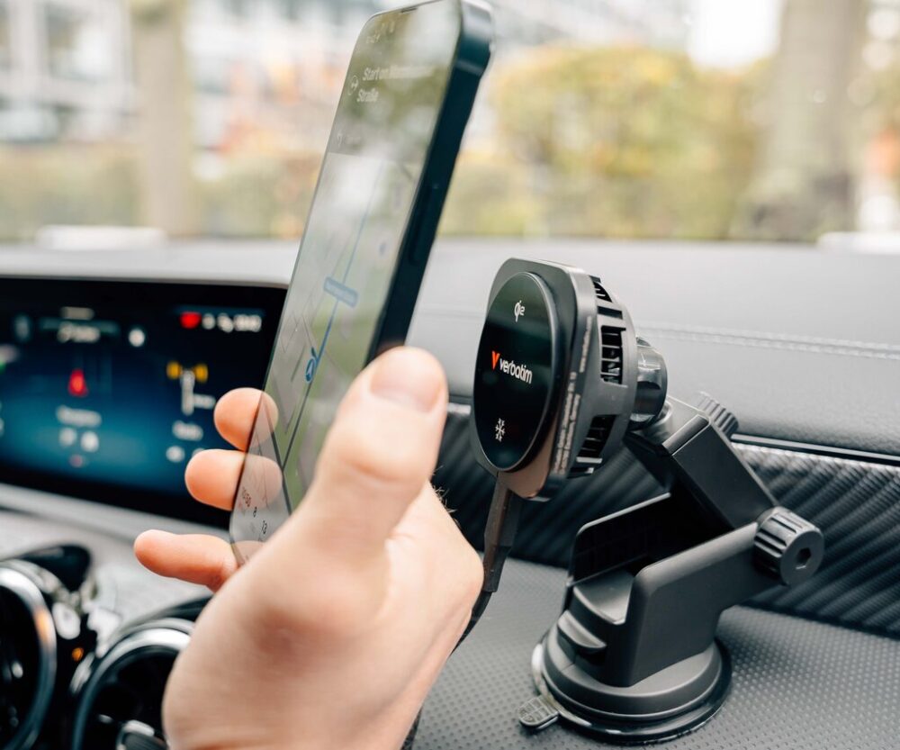 Verbatim Charge 'n' Drive Qi2 magnetski bežični auto punjač